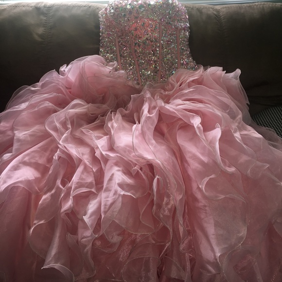 QUINCENERA DRESS - Picture 6 of 6